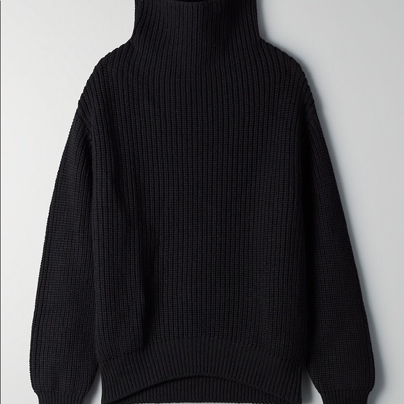Aritzia Wilfred Montpellier black sweater - Picture 1 of 3